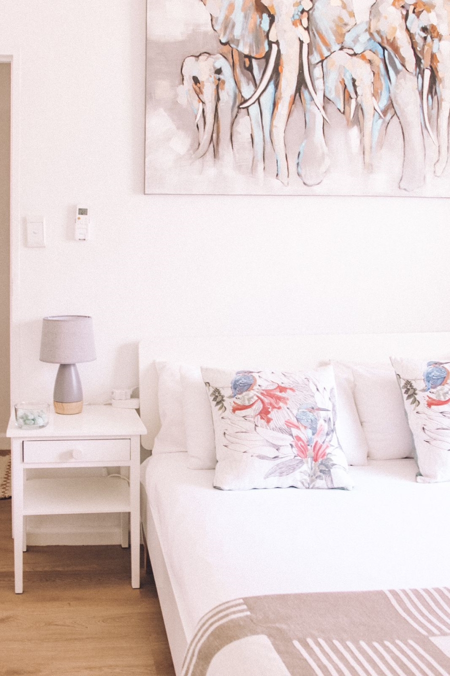 1 Bedroom Property for Sale in Sea Point Western Cape
